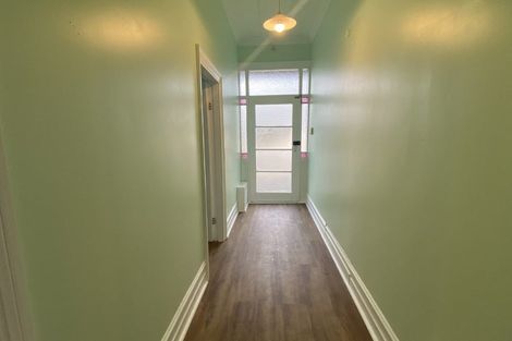 Photo of property in 8 Thomson Street, Lookout Point, Dunedin, 9011