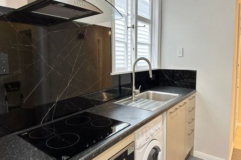 Photo of property in 3/23 Clifton Terrace, Kelburn, Wellington, 6012