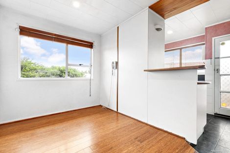 Photo of property in 5 Tango Place, Henderson, Auckland, 0610