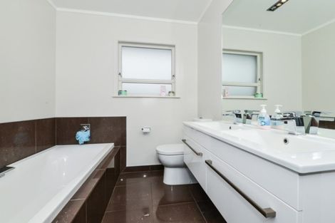 Photo of property in 32 Burns Street, Leamington, Cambridge, 3432