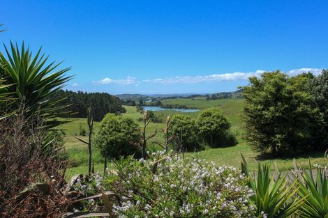 Photo of property in 165b Te Hutewai Road, Raglan, 3296