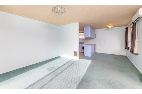 Photo of property in 2/11 Gilby Street, Linwood, Christchurch, 8011