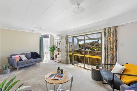 Photo of property in 6b Kapui Place, Waitara, 4320