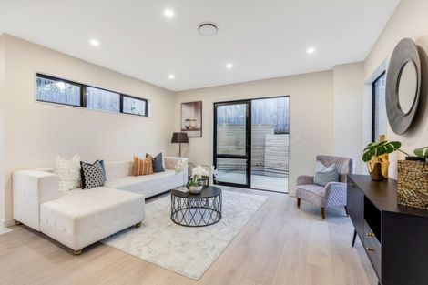 Photo of property in 184a Waimumu Road, Massey, Auckland, 0614