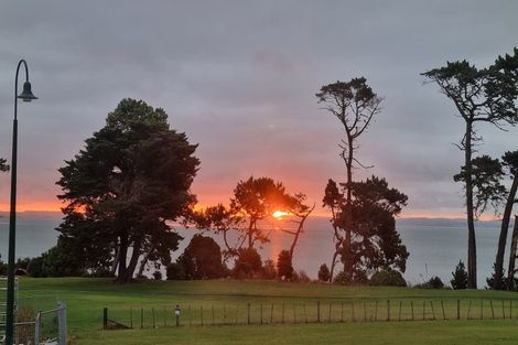 Photo of property in 20b Nicholas Gibbons Drive, Clendon Park, Auckland, 2103