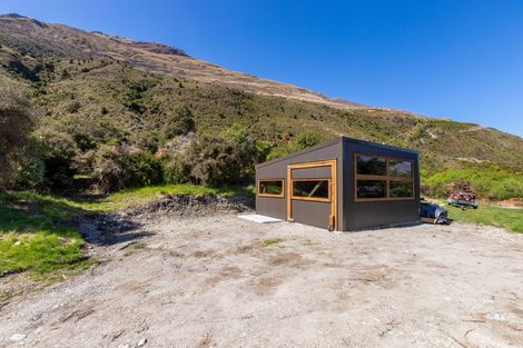 Photo of property in 2 Kea Street, Makarora, Wanaka, 9382