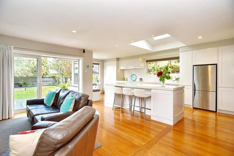 Photo of property in 70 Grahams Road, Burnside, Christchurch, 8041