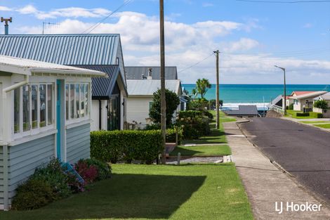 Photo of property in 6 Pacific Road, Waihi Beach, 3611