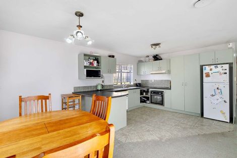 Photo of property in 16b Roick Parade, Glen Eden, Auckland, 0602