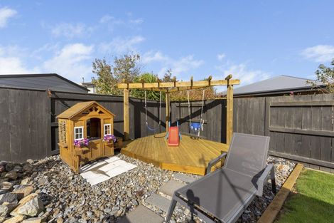 Photo of property in 12 Peckham Lane, Ashhurst, 4810