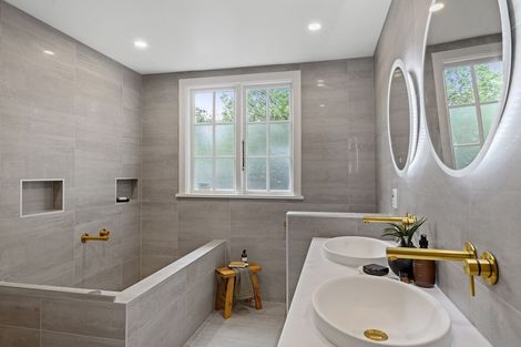 Photo of property in 2b Bradshaw Terrace, Riccarton, Christchurch, 8011