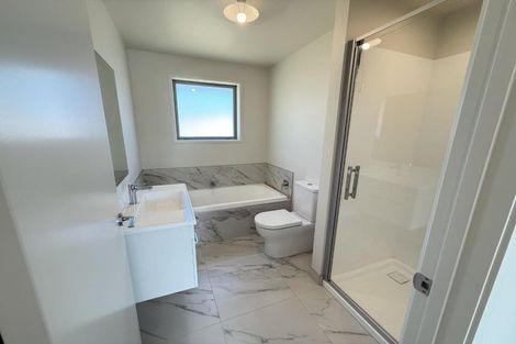 Photo of property in 5 Atea Place, Hawera, 4610