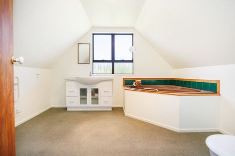 Photo of property in 6 Maire Street, Pahiatua, 4910