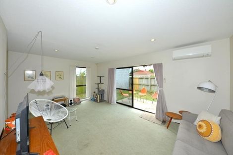 Photo of property in 370b Pages Road, Aranui, Christchurch, 8061