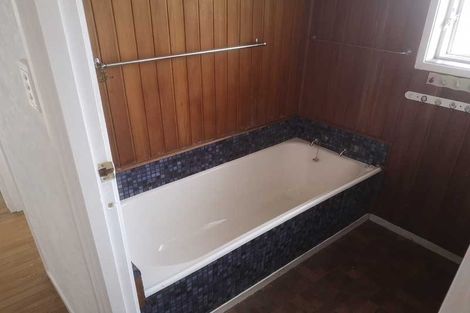 Photo of property in 60 Hope Farm Avenue, Pakuranga Heights, Auckland, 2010