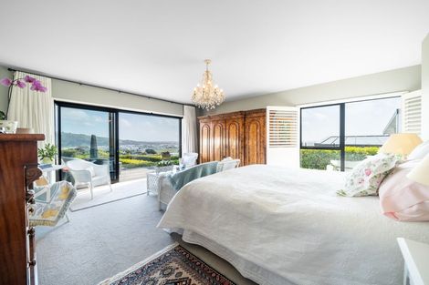 Photo of property in 285 Cannon Hill Crescent, Mount Pleasant, Christchurch, 8081