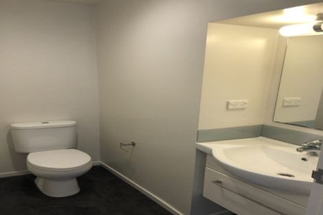 Photo of property in 4/2 Torrens Terrace, Mount Cook, Wellington, 6011