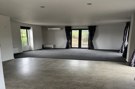 Photo of property in 15 Ruapehu Drive, Fitzherbert, Palmerston North, 4410