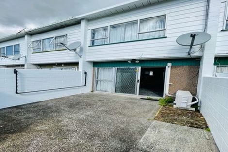 Photo of property in 3/45 Kenderdine Road, Papatoetoe, Auckland, 2025