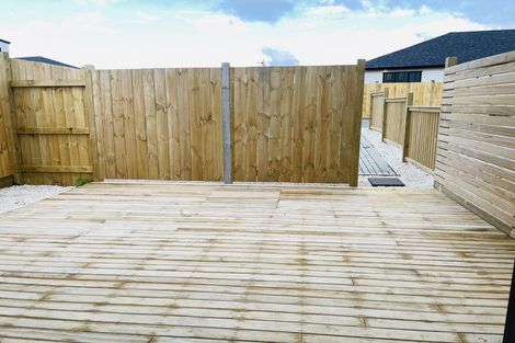 Photo of property in 42 Auranga Drive, Karaka, Papakura, 2113