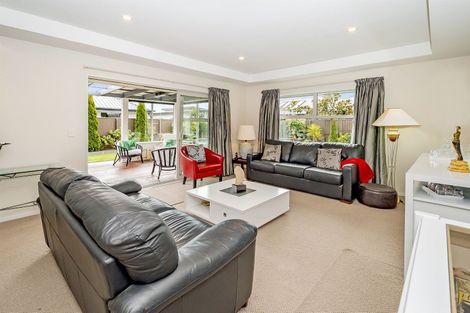 Photo of property in 24 Cairnbrae Drive, Prebbleton, 7604