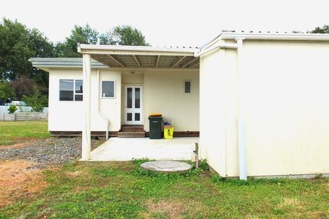 Photo of property in 79 Avenue Road, Foxton, 4814