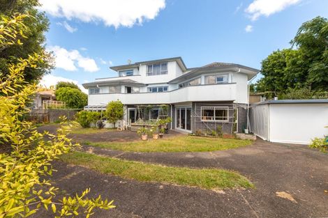 Photo of property in 48 Cherub Place, West Harbour, Auckland, 0618