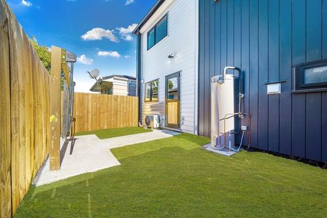 Photo of property in 26b Rangataua Place, Manurewa, Auckland, 2102