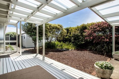 Photo of property in 6 Mountainview Terrace, Otaki Beach, Otaki, 5512