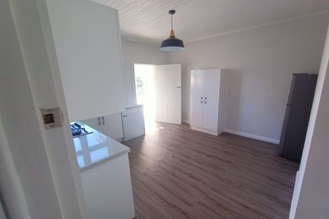 Photo of property in 28-28a Plunket Avenue, Petone, Lower Hutt, 5012