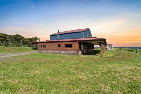 Photo of property in 56 Mcgregor Road, Clevedon, Papakura, 2582