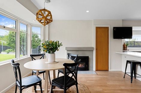 Photo of property in 9 Grassmere Street, Papanui, Christchurch, 8052