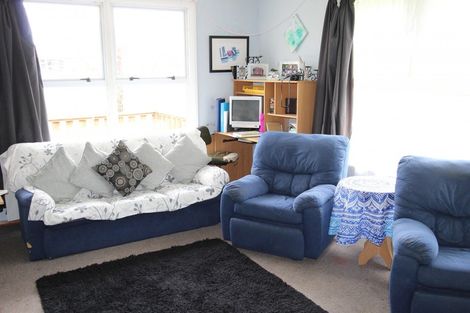 Photo of property in 24 Wilson Street, Pahiatua, 4910