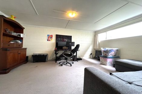 Photo of property in 12 Lewis Road, Pakuranga, Auckland, 2010