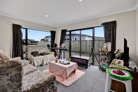 Photo of property in 74a Wilson Street, Hawera, 4610