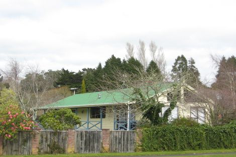 Photo of property in 61 Arundel Crescent, Westown, New Plymouth, 4310