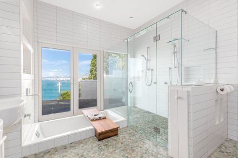 Photo of property in 66 Onslow Road, Khandallah, Wellington, 6035