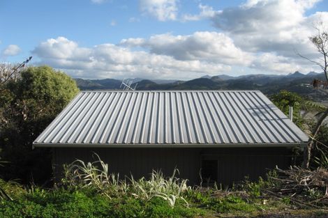 Photo of property in 8 Motuhoa Road, Tairua, 3508