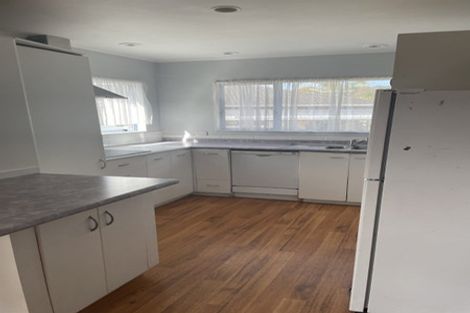 Photo of property in 14 Coey Place, Glen Eden, Auckland, 0602