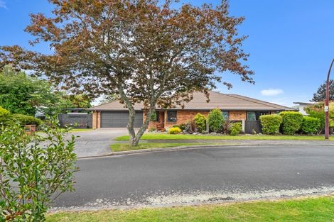 Photo of property in 6 Stonebridge Park Drive, Holdens Bay, Rotorua, 3010