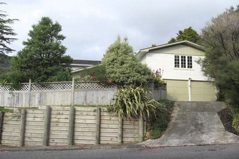Photo of property in 13 Ngahere Street, Stokes Valley, Lower Hutt, 5019