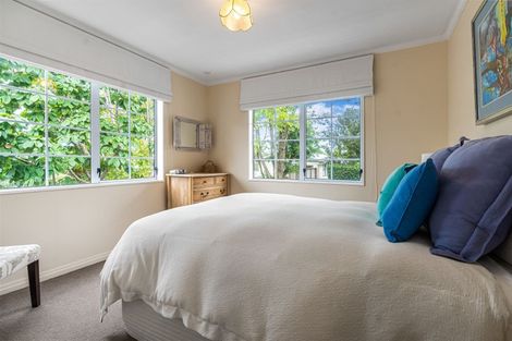 Photo of property in 1/18 Coroglen Avenue, Birkenhead, Auckland, 0626