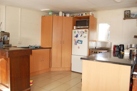 Photo of property in 353a Brown Road, Hakaru, Kaiwaka, 0573