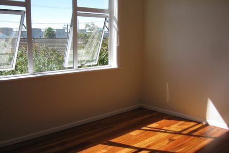 Photo of property in 158 Puhinui Road, Papatoetoe, Auckland, 2104