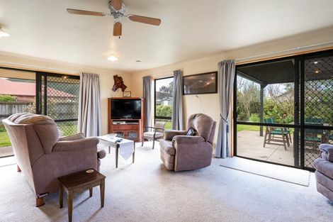 Photo of property in 6 Whiting Drive, Wakefield, 7025