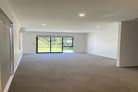 Photo of property in 31 Kilcadden Drive, Flat Bush, Auckland, 2019