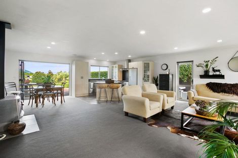 Photo of property in 142 Wairau Road, Kaitake, New Plymouth, 4374