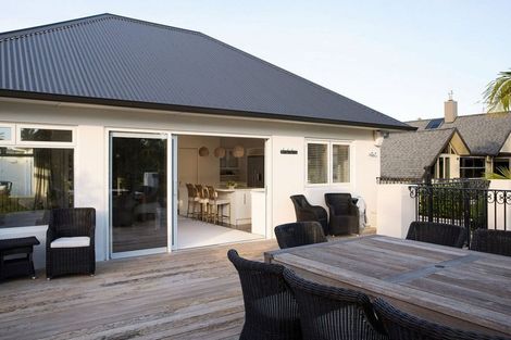 Photo of property in 184 Oceanbeach Road, Mount Maunganui, 3116