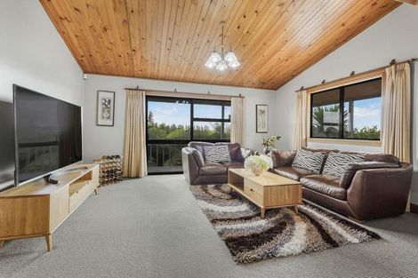 Photo of property in 32 Silva Crescent, Riverlea, Hamilton, 3216