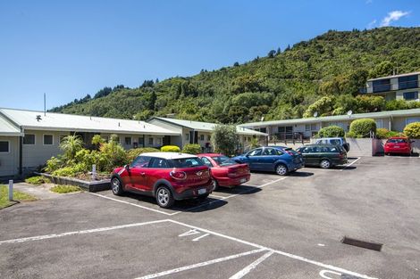 Photo of property in 4k Rutland Street, Picton, 7220